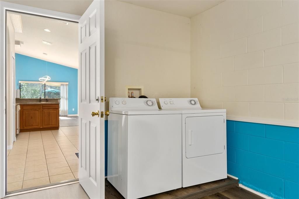 Laundry room in garage room