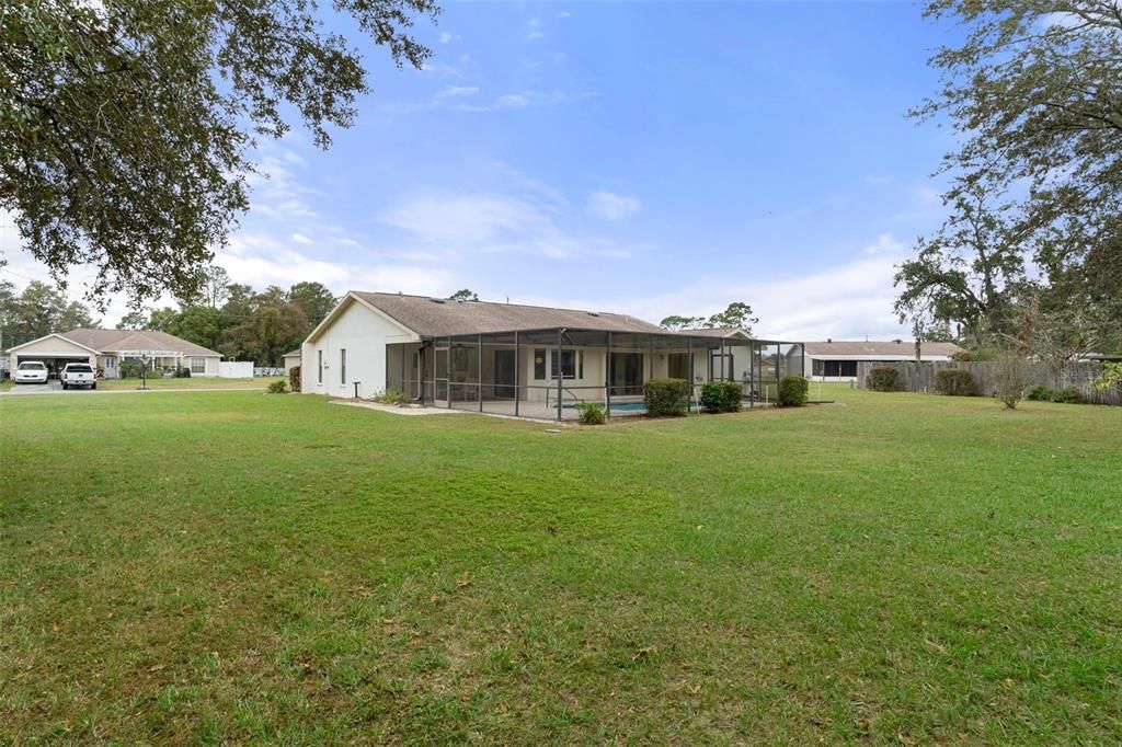 For Sale: $355,000 (3 beds, 2 baths, 1738 Square Feet)