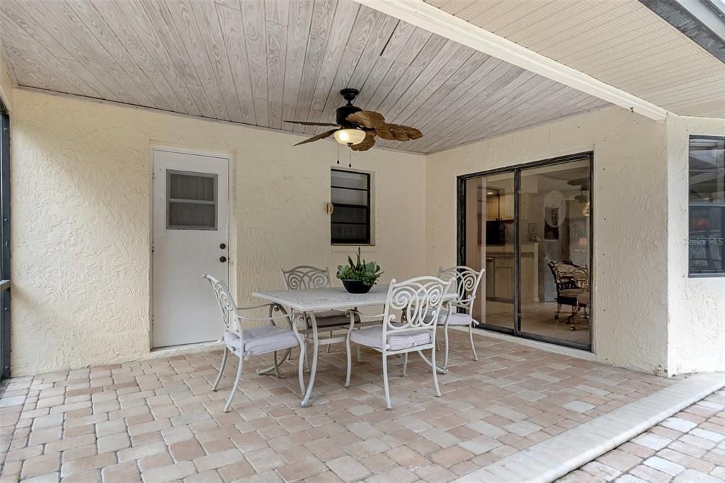 UNDER ROOF SCREENED PATIO SPACE