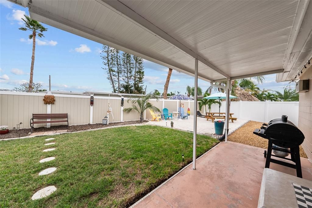 Covered Porch (adjacent to Screened-In Porch