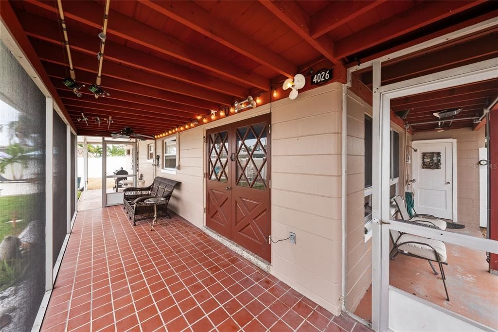 Screened-In Porch