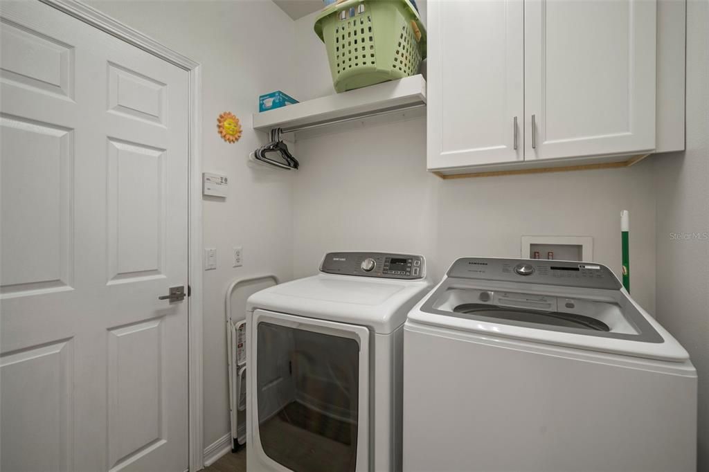 For Sale: $468,500 (2 beds, 2 baths, 1958 Square Feet)