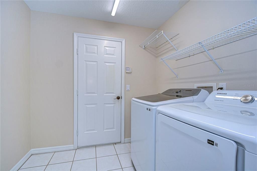 Laundry room!