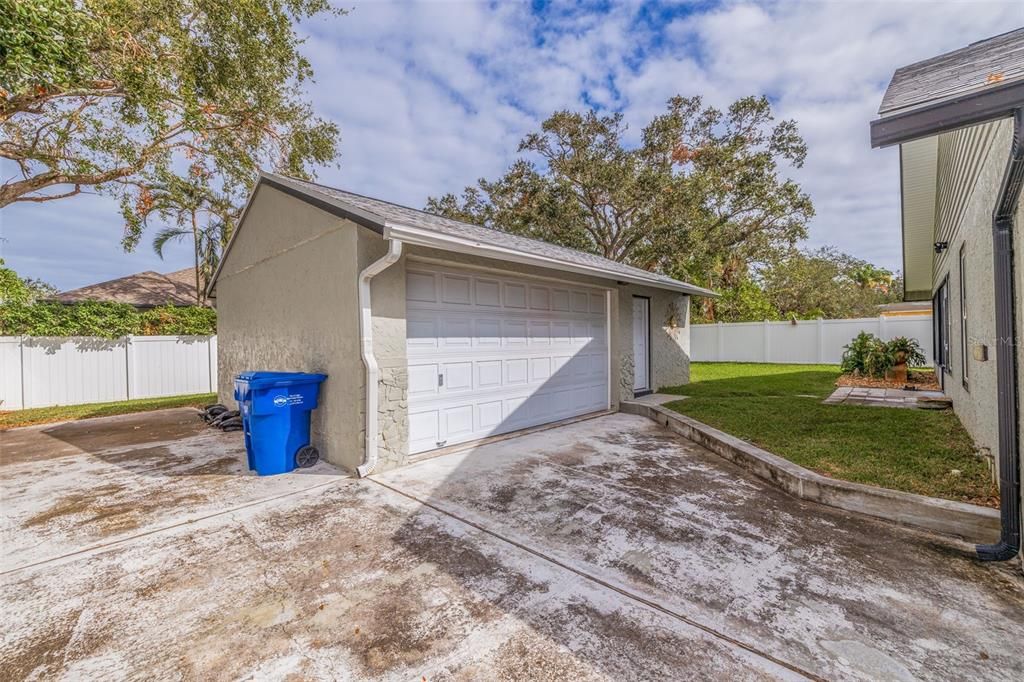 For Sale: $623,900 (3 beds, 2 baths, 2259 Square Feet)