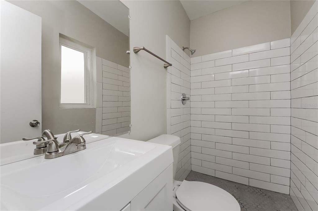 Active With Contract: $2,371 (4 beds, 2 baths, 1571 Square Feet)