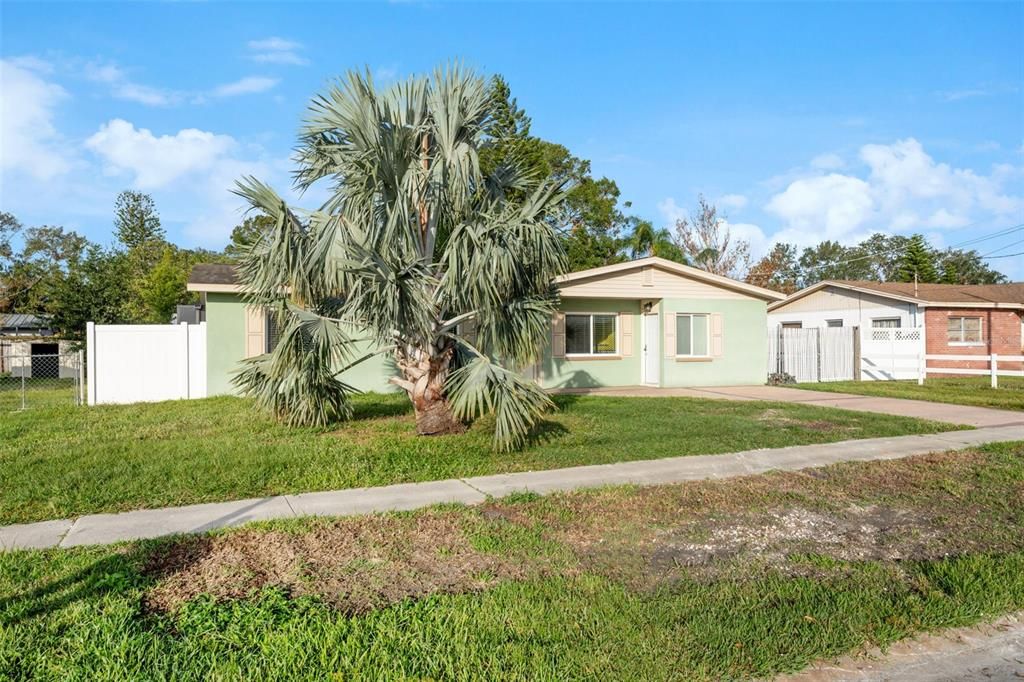 For Sale: $285,000 (3 beds, 1 baths, 1822 Square Feet)