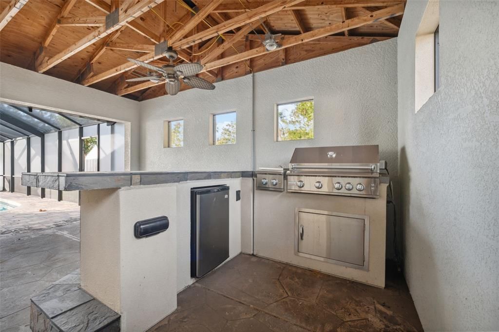 For Sale: $285,000 (3 beds, 1 baths, 1822 Square Feet)