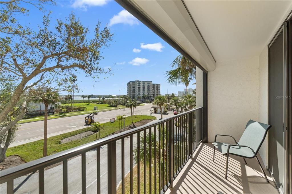 Sunrise balcony with intracoastal views