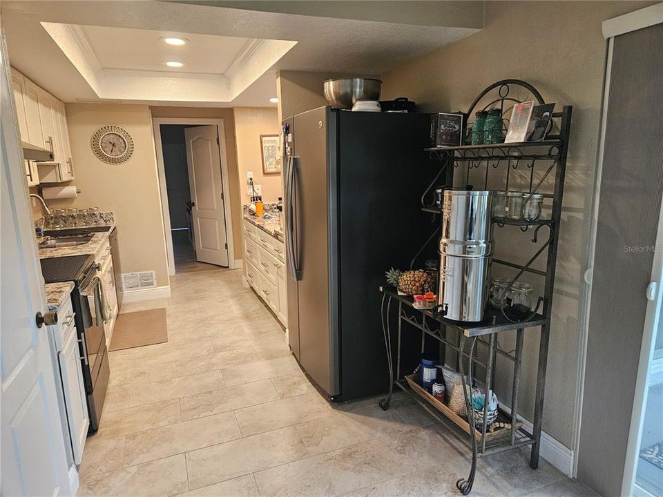 For Sale: $444,900 (3 beds, 2 baths, 1450 Square Feet)