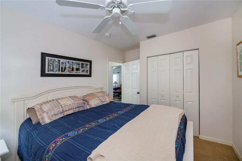 For Sale: $264,900 (3 beds, 2 baths, 1207 Square Feet)