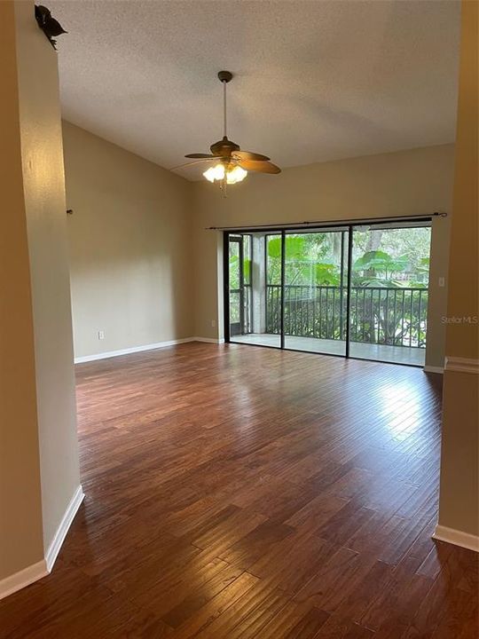 For Rent: $2,300 (2 beds, 2 baths, 1173 Square Feet)