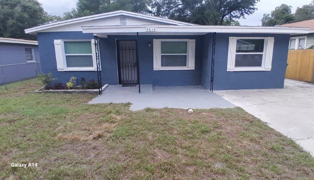 For Sale: $364,900 (4 beds, 2 baths, 1369 Square Feet)