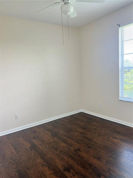 For Rent: $1,800 (3 beds, 2 baths, 1206 Square Feet)