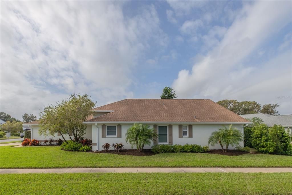 For Sale: $428,000 (3 beds, 2 baths, 1577 Square Feet)