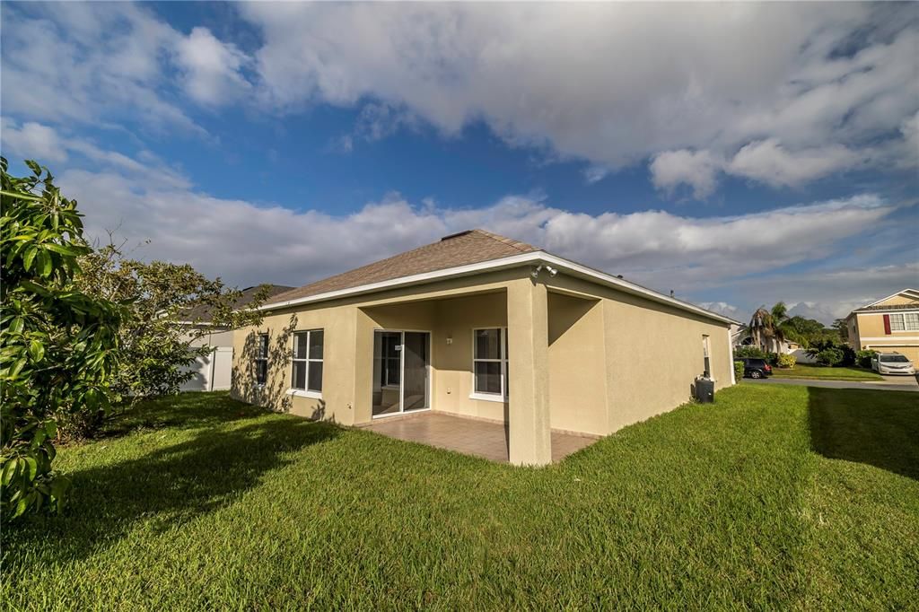 For Sale: $379,900 (3 beds, 2 baths, 1630 Square Feet)