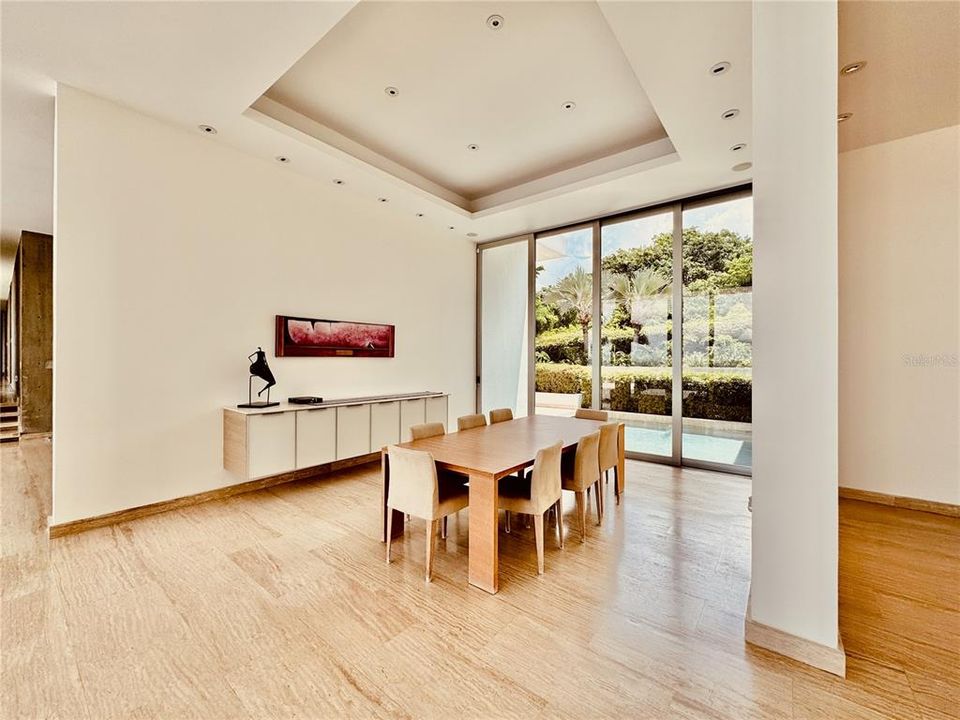 待售: $12,500,000 (5 贝兹, 6 浴室, 7306 平方英尺)