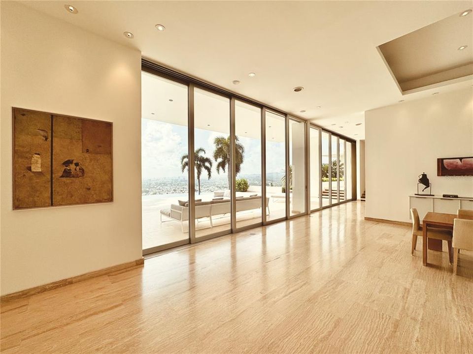 待售: $12,500,000 (5 贝兹, 6 浴室, 7306 平方英尺)