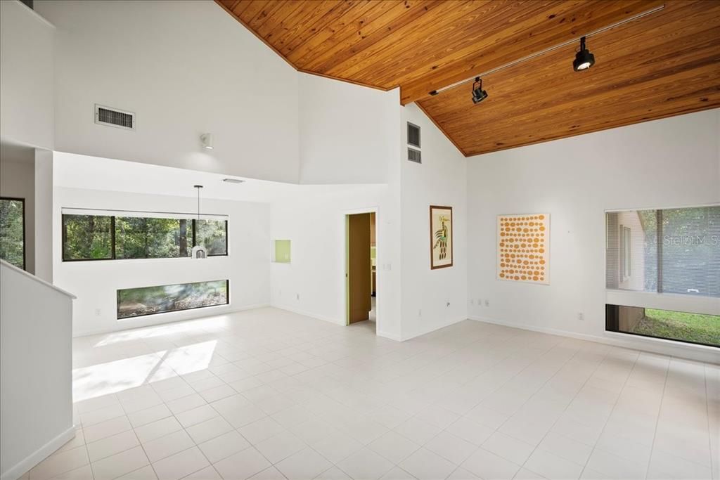 Great Room/Dining With Kitchen Entrance