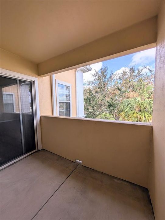 For Sale: $269,900 (2 beds, 2 baths, 1058 Square Feet)