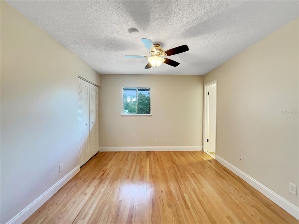 For Sale: $266,000 (2 beds, 2 baths, 1328 Square Feet)