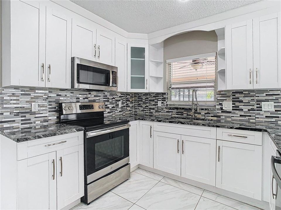 For Sale: $554,900 (4 beds, 2 baths, 2167 Square Feet)