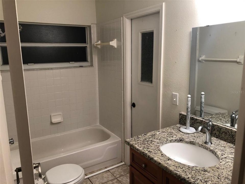 For Rent: $2,100 (3 beds, 2 baths, 1280 Square Feet)