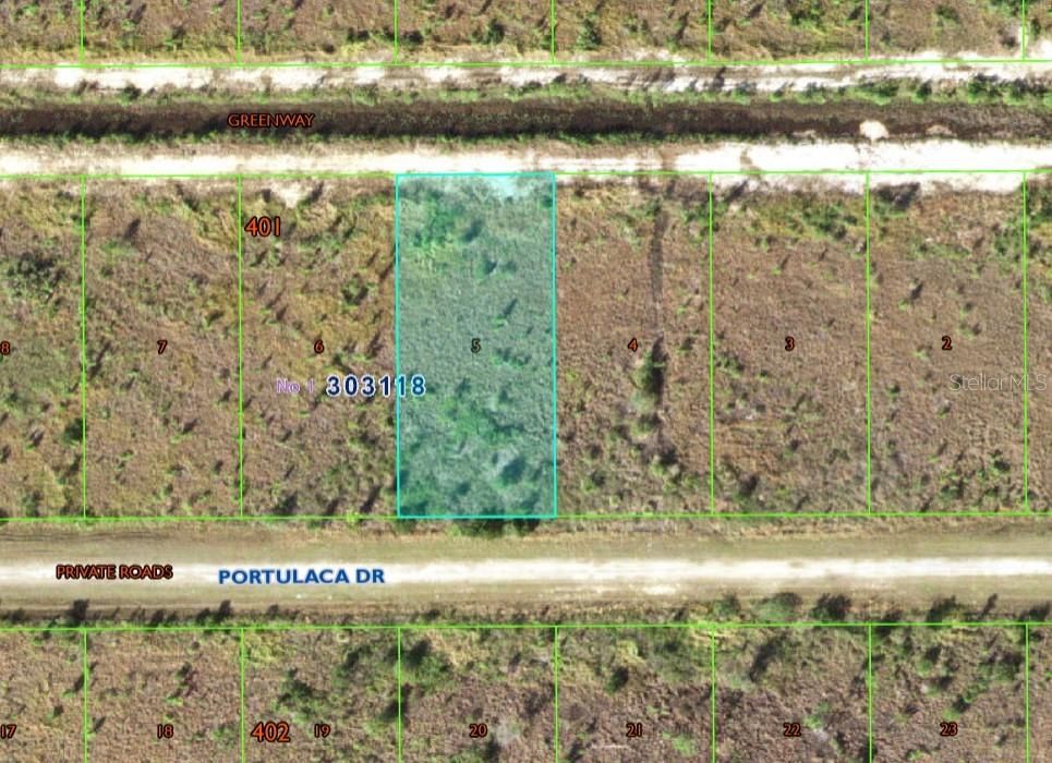 En Venta: $20,000 (0.50 acres)