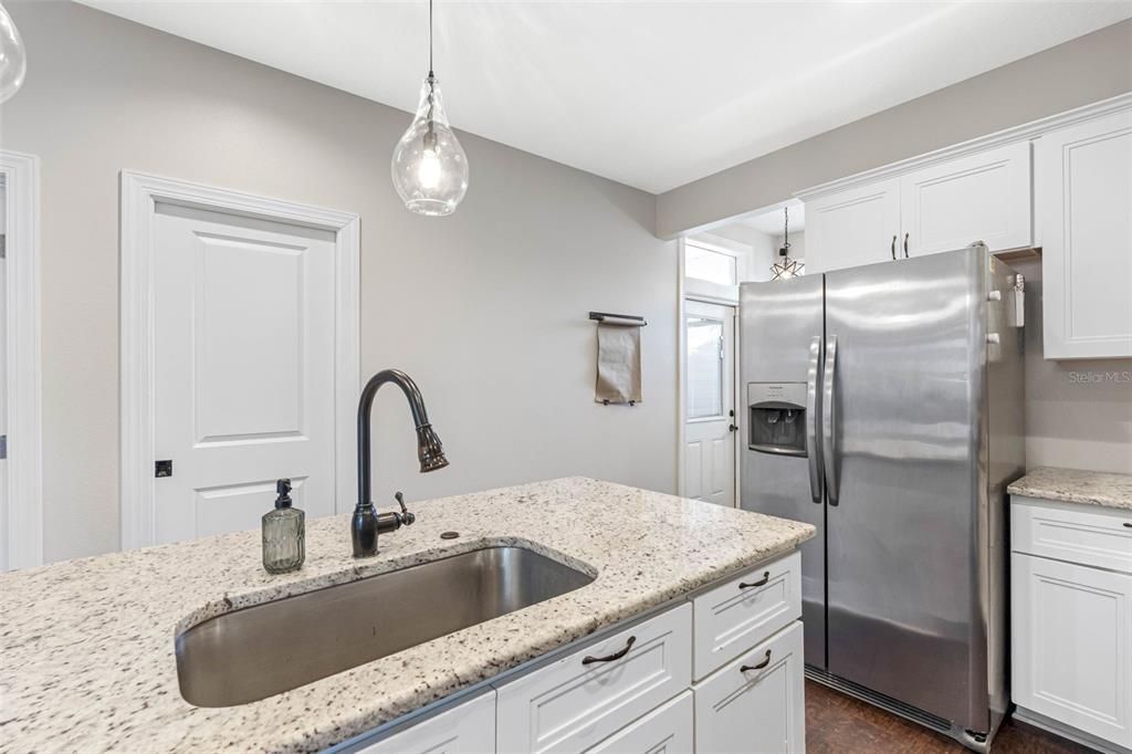 Active With Contract: $525,000 (3 beds, 2 baths, 1638 Square Feet)