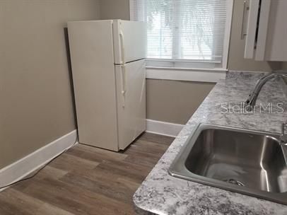 For Rent: $1,100 (1 beds, 1 baths, 400 Square Feet)