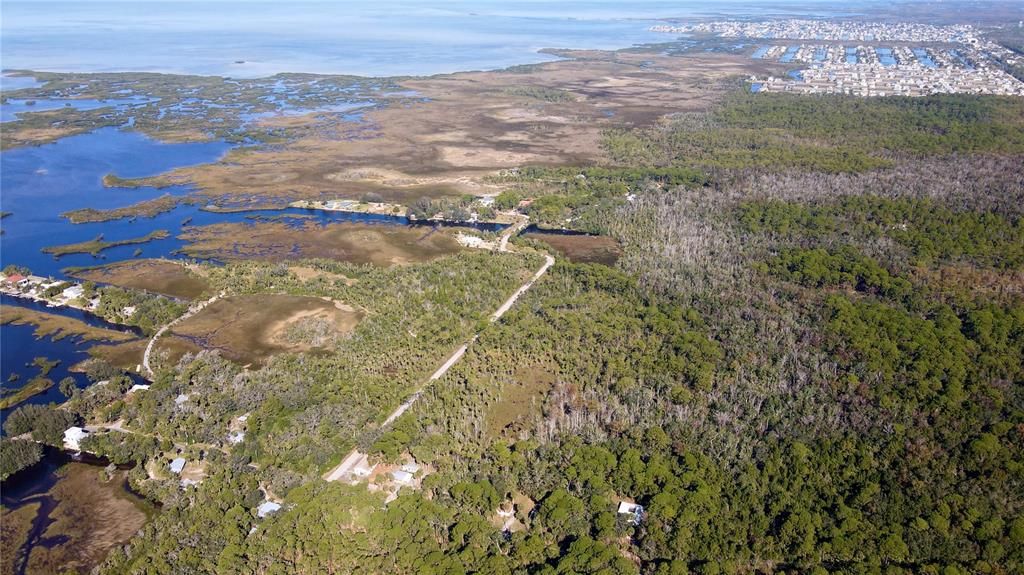 Activo con contrato: $200,000 (27.90 acres)