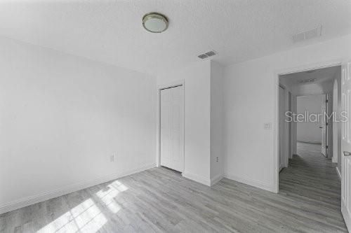 For Sale: $339,000 (3 beds, 2 baths, 1370 Square Feet)