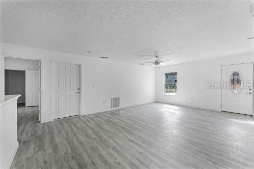 For Sale: $339,000 (3 beds, 2 baths, 1370 Square Feet)