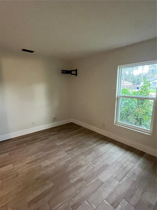 For Rent: $1,500 (2 beds, 2 baths, 975 Square Feet)