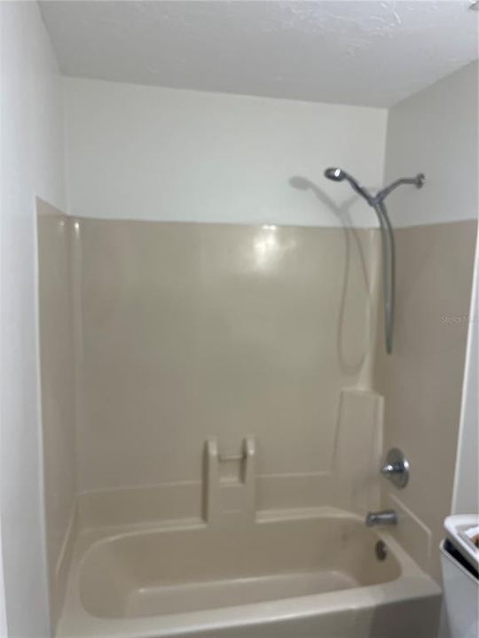 For Rent: $1,500 (2 beds, 2 baths, 975 Square Feet)