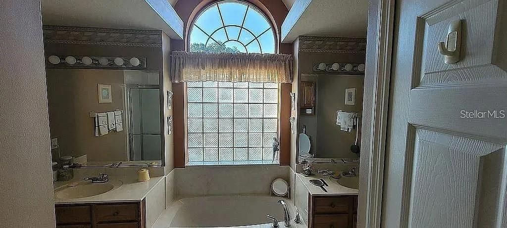 Master bath with Roman tub