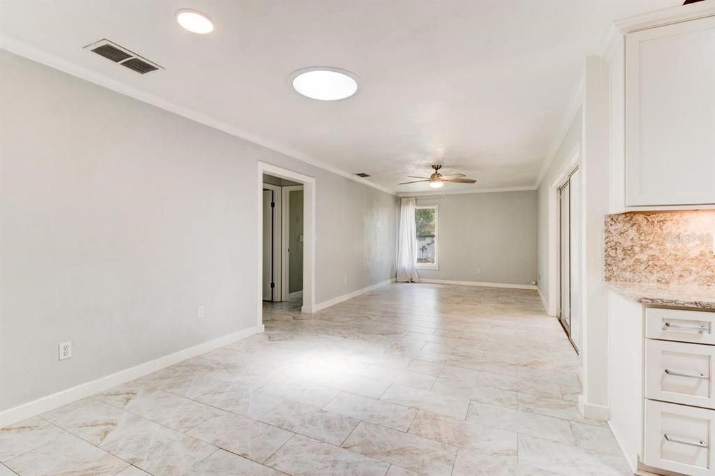 Dining Room Off Kitchen