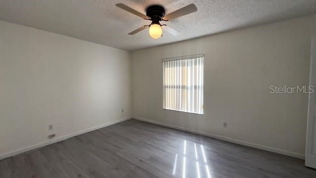 For Rent: $3,250 (4 beds, 2 baths, 2810 Square Feet)