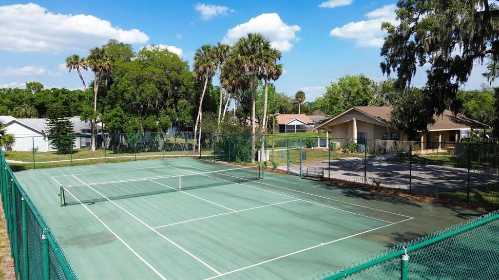 Thousand Oaks Tennis Courts