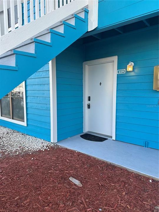Recently Rented: $1,250 (1 beds, 1 baths, 563 Square Feet)