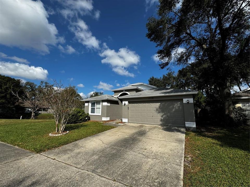 For Sale: $425,000 (3 beds, 2 baths, 1496 Square Feet)