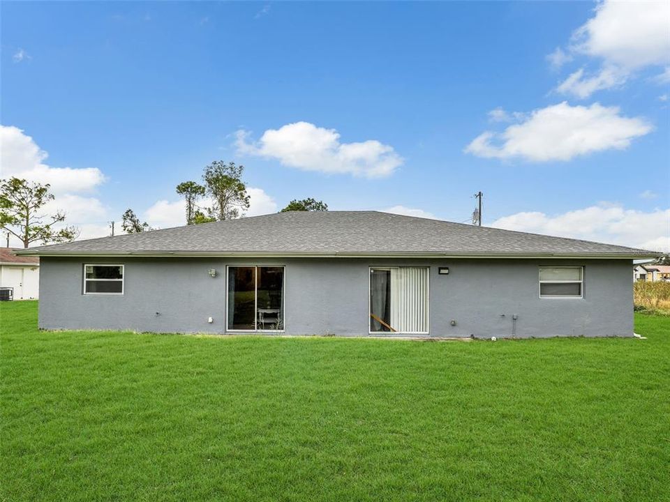 2211 Leda Ave S Rear patio