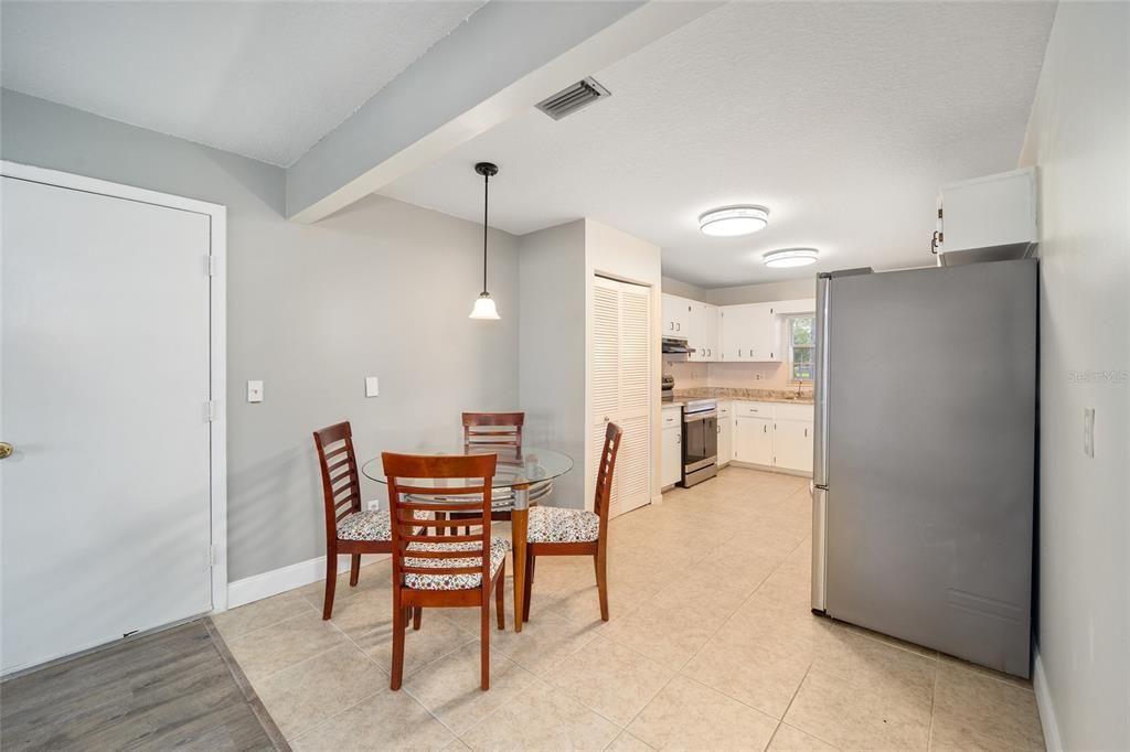 For Sale: $197,500 (2 beds, 2 baths, 1531 Square Feet)