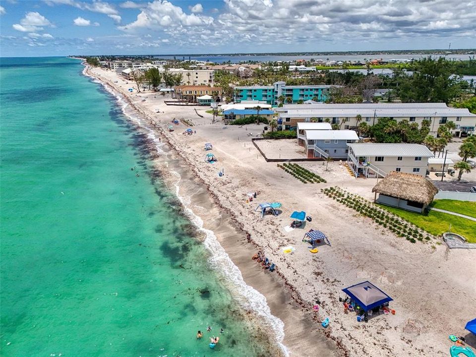 出租: $7,500 (2 贝兹, 3 浴室, 1402 平方英尺)