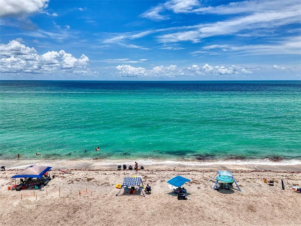 出租: $7,500 (2 贝兹, 3 浴室, 1402 平方英尺)