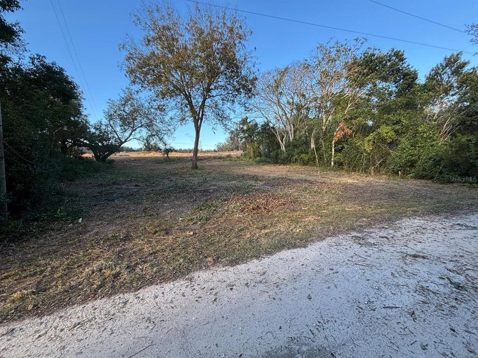 En Venta: $200,000 (0.24 acres)