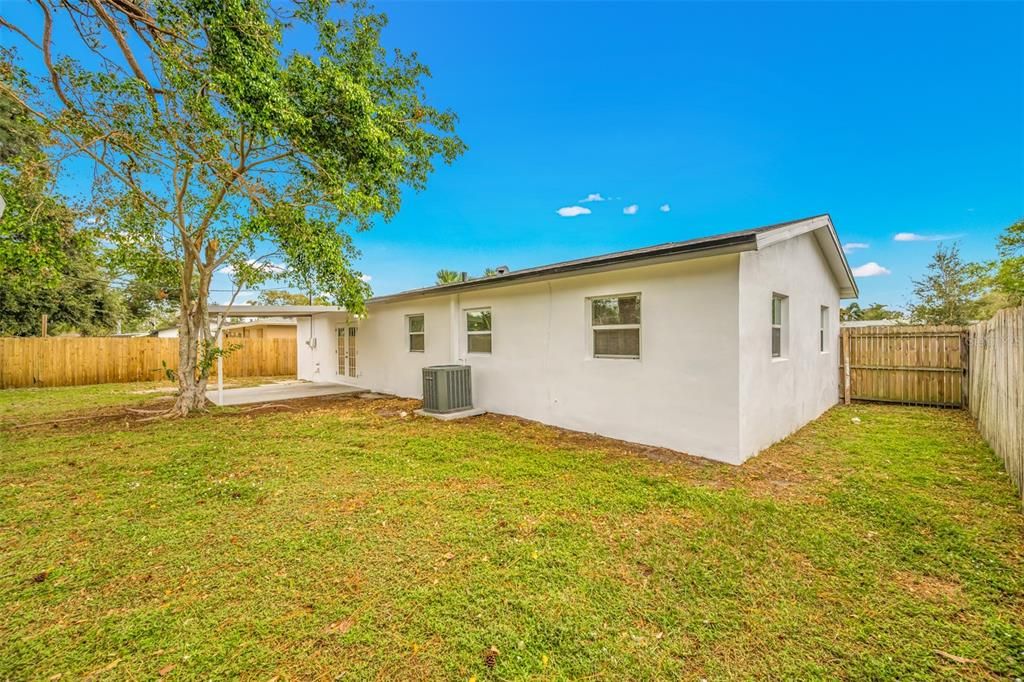 For Sale: $425,900 (3 beds, 2 baths, 1344 Square Feet)