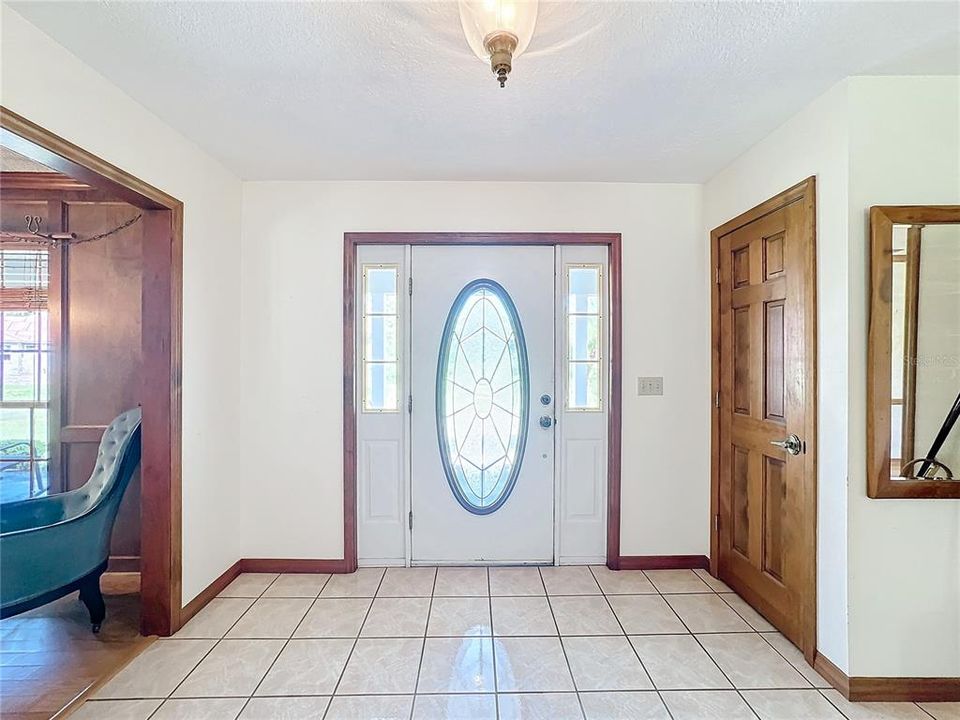 Entry way