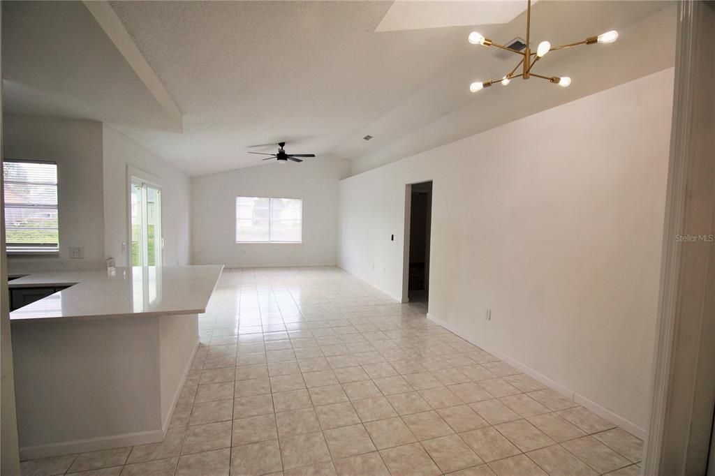 For Rent: $2,375 (3 beds, 2 baths, 1684 Square Feet)