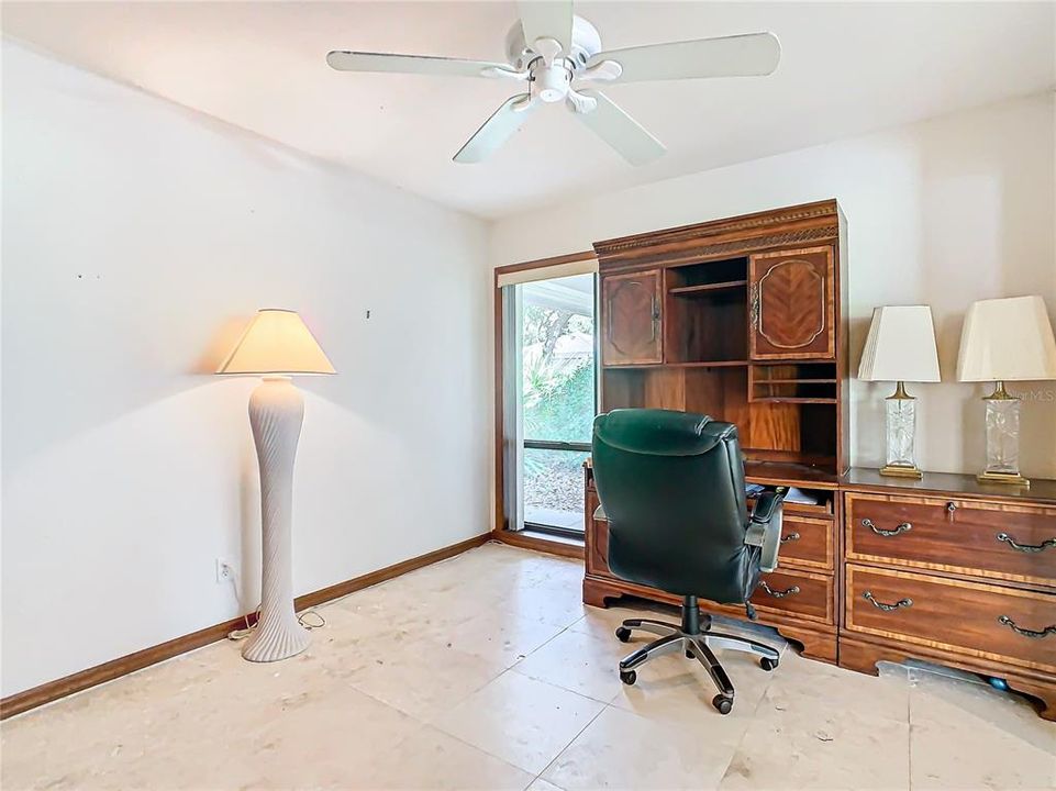 For Sale: $349,000 (3 beds, 2 baths, 1793 Square Feet)