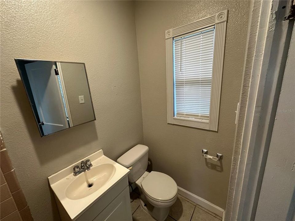 2nd bathroom